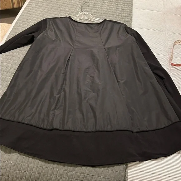 Luukaa Tunic - Picture 7 of 15